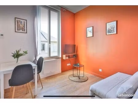 appartement 2 pièces meublé et équipé