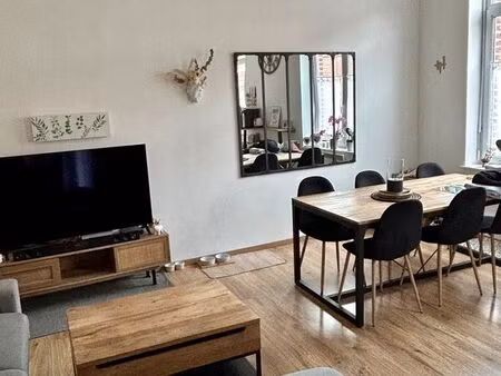 loue f2 résidentiel en duplex  parking privé