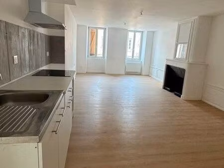 appartement à louer t3 grand salon 2ch