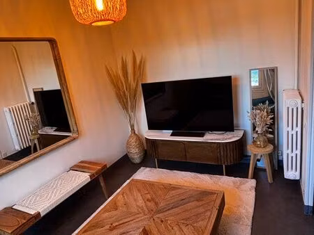 appartement f3 meublé avec terrasse garage et cave