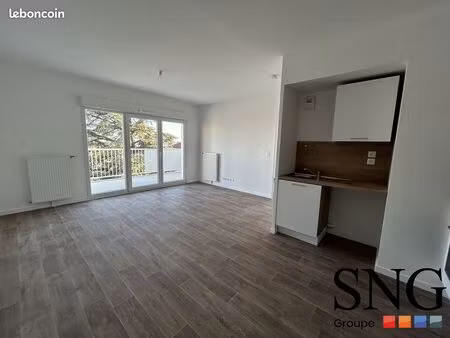 appartement 4 pièces 76 m²
