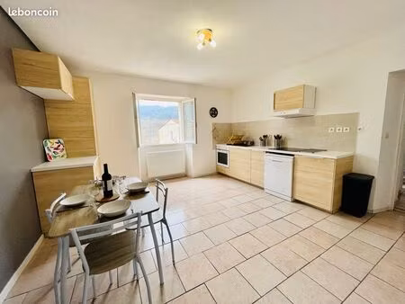 grand t3 meuble 90m2 vue dégagée   jardin