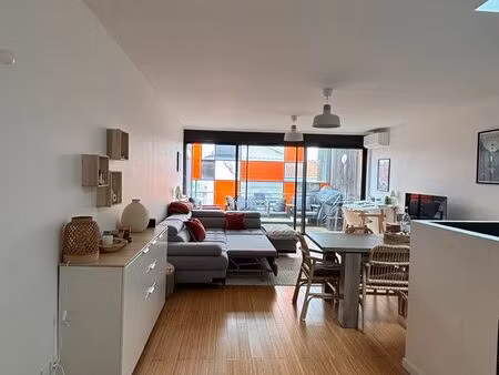 charmante maisonnette de 92m² à bègles à louer