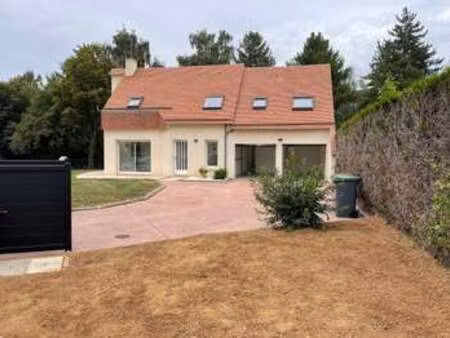 location maison à ifs (14123) : à louer / 114m² ifs