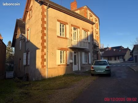 maison le donjon entre lapalisse et digoin