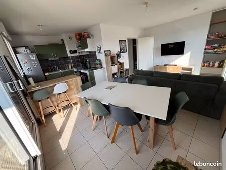 t3 60m² quartier andromède – parking + balcon – 980 cc – tram et commodités