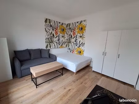 studio meublé centre niort 540 euros