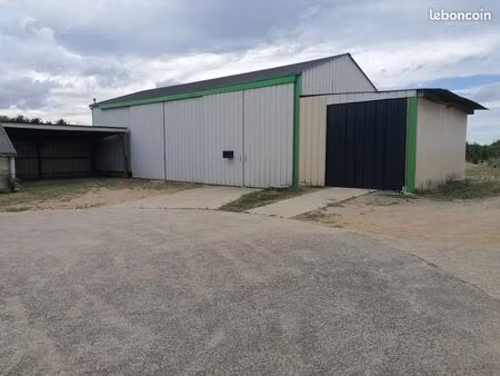 location local de stokage