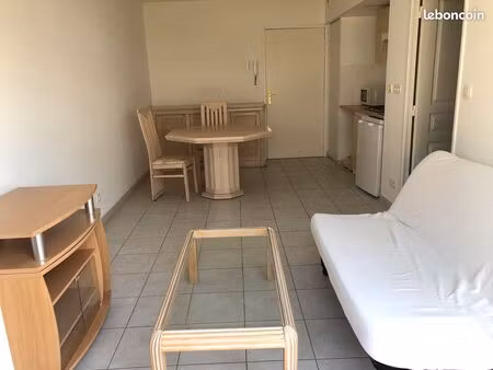 appartement meublé t2 de 35 m2 proche tram