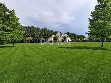 villa 10 pièces 217 m²