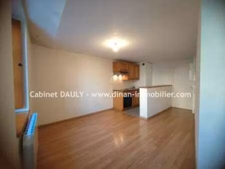 location appartement 2 pièces à dinan (22100) : à louer 2 pièces / 37m² dinan