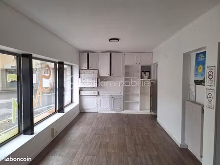 local commercial 103 m²