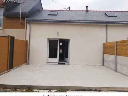 maison rénovée 55m² avec terrasse et parking – proche saint-omer de blain