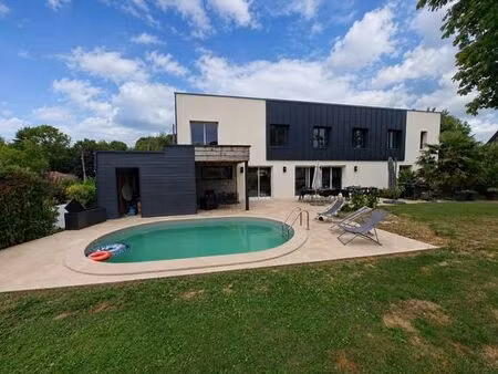 maison de prestige de 229 m2 en vente yvetot  normandie