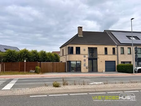 huis te koop in roosdaal met 4 slaapkamers