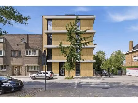 appartement te koop in veurne met 3 slaapkamers