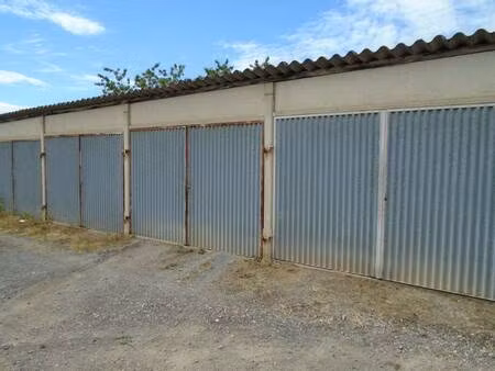 parking à louer