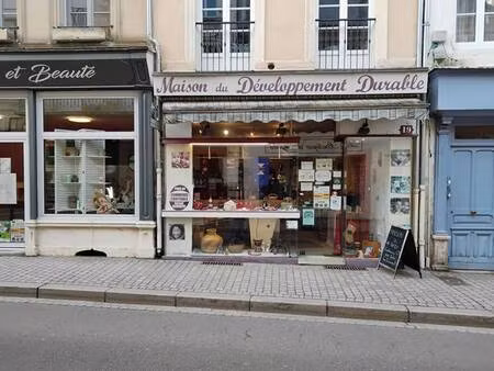local commercial à louer