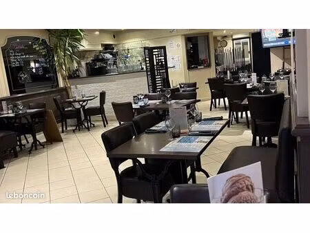 fonds de commerce restaurant pizzéria traiteur 170m2+appartement 130m2