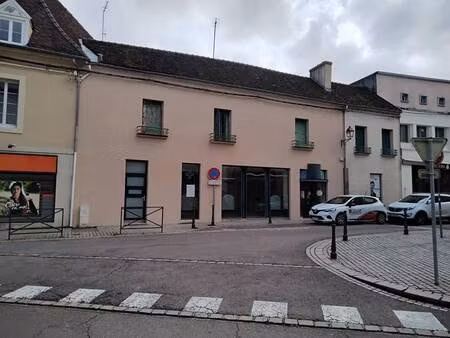 local commercial à louer