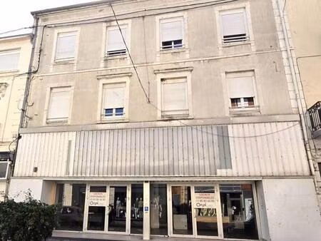 local commercial à louer