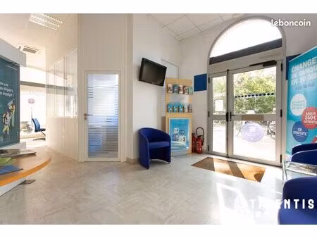 local commercial 80 m² nantes