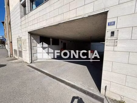 parking à louer
