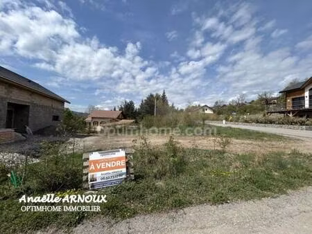 terrain constructible viabilisé à vendre