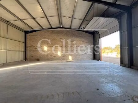 entrepôt à vendre