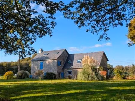 maison 6 pièces 106 m²