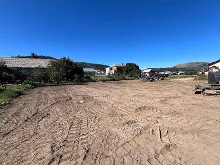 terrain à vendre
