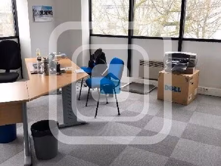 bureaux 50 m²