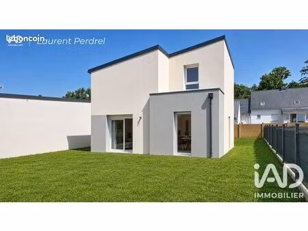maison 4 pièces 77 m²