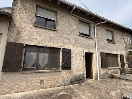 maison 7 pièces 140 m²