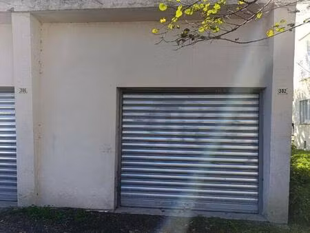 parking à louer