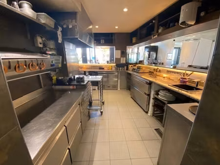 vente locaux professionnels 120 m² à saint-laurent-du-var (06700)  470 000 €
