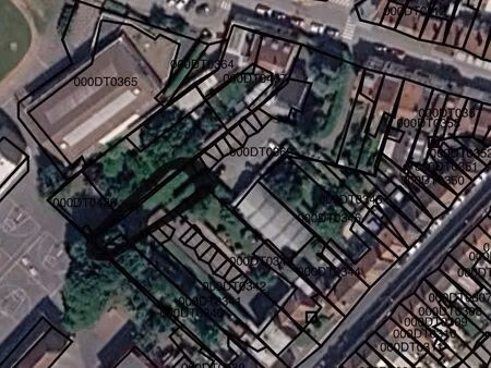 terrain constructible hyper centre