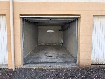parking à louer