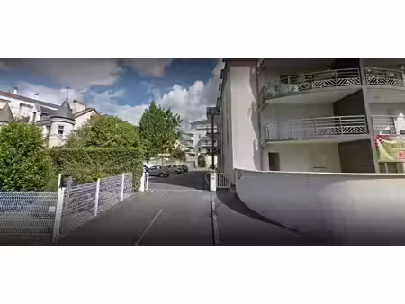 parking à louer