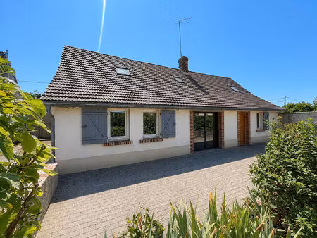 maison familiale avec vie de plain-pied  grand jardin.