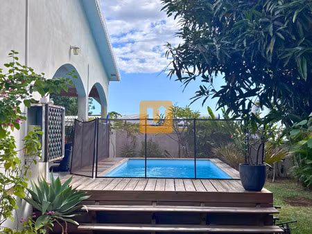 magnifique villa avec dependance au coeur de la plaine st pa