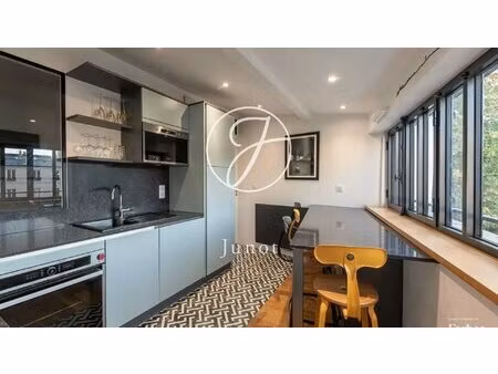 paris 18e - rue burq / montmartre / abbesses - appartement meublé à louer - 2 pièces meubl