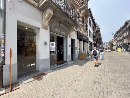 surface commerciale à louer à namur (vbe51819)
