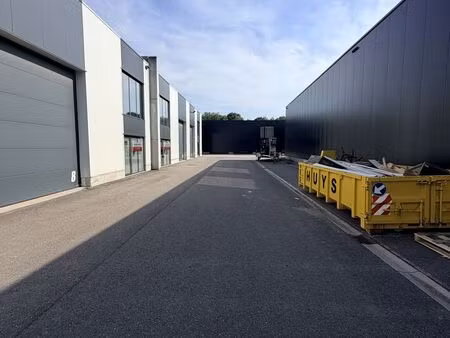 surface industrielle à louer à zuiderdijk 6 c rijkevorsel (rbw58493)