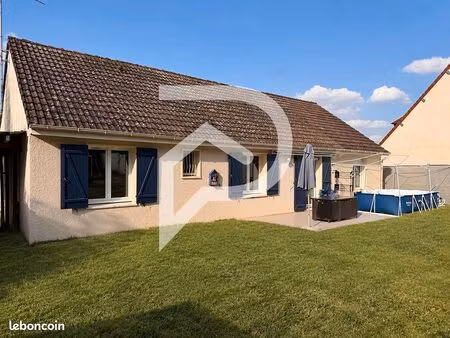 maison 6 pièces 105 m²