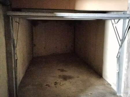 parking à louer