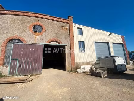 entrepot de 473m² sur une parcelle de 2000 m²