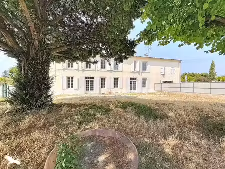 vente maison 4 pièces 144 m² à châteaubernard (16100)  187 240 €