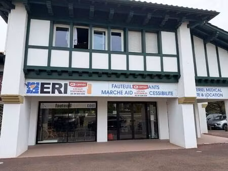 local commercial à louer