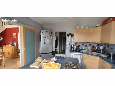 appartement 3 chambres à 3mn à pied de la gare